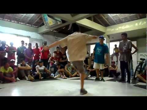 Barruan e Marcão vs Fidel e Lil Legs (Skiil Cyphers 2013)