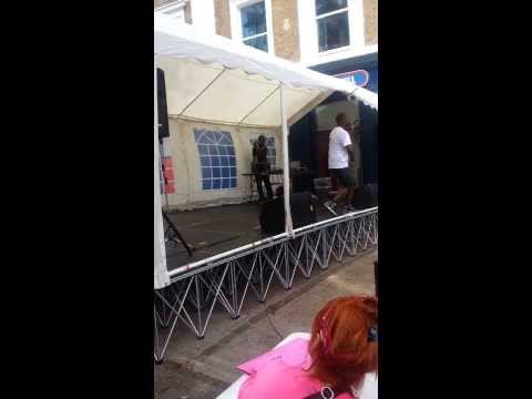SKANDOUZ - Headspin @ The Queens Crescent Festival 2013