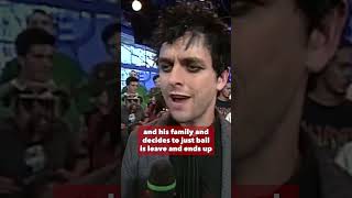 Download lagu Billie Joe Armstrong Explains #GreenDay's American Idiot concept mp3