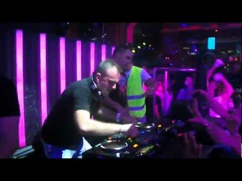 Club Seven R.T.I.A. Insane,Clubbasse