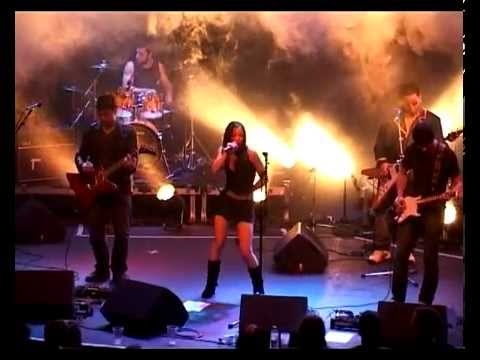 Eliza Djinn - Nine Squeal, Live Concert at La Cigale, Paris part 1