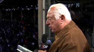 LAD@CHC: Lasorda sings Take Me Out to the Ball Game