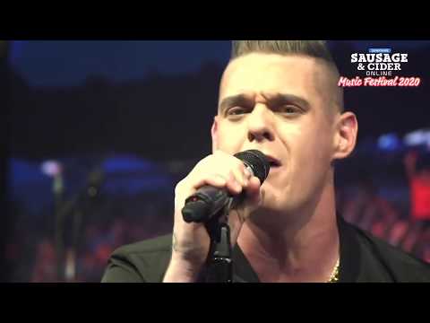 Dan Budd Let Me Entertain You