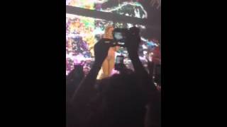 Miley Cyrus... Bang Me Box