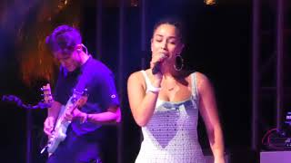 Jorja Smith  - No Scrubs (TLC) (Coachella Festival, Indio CA 4/21/18)