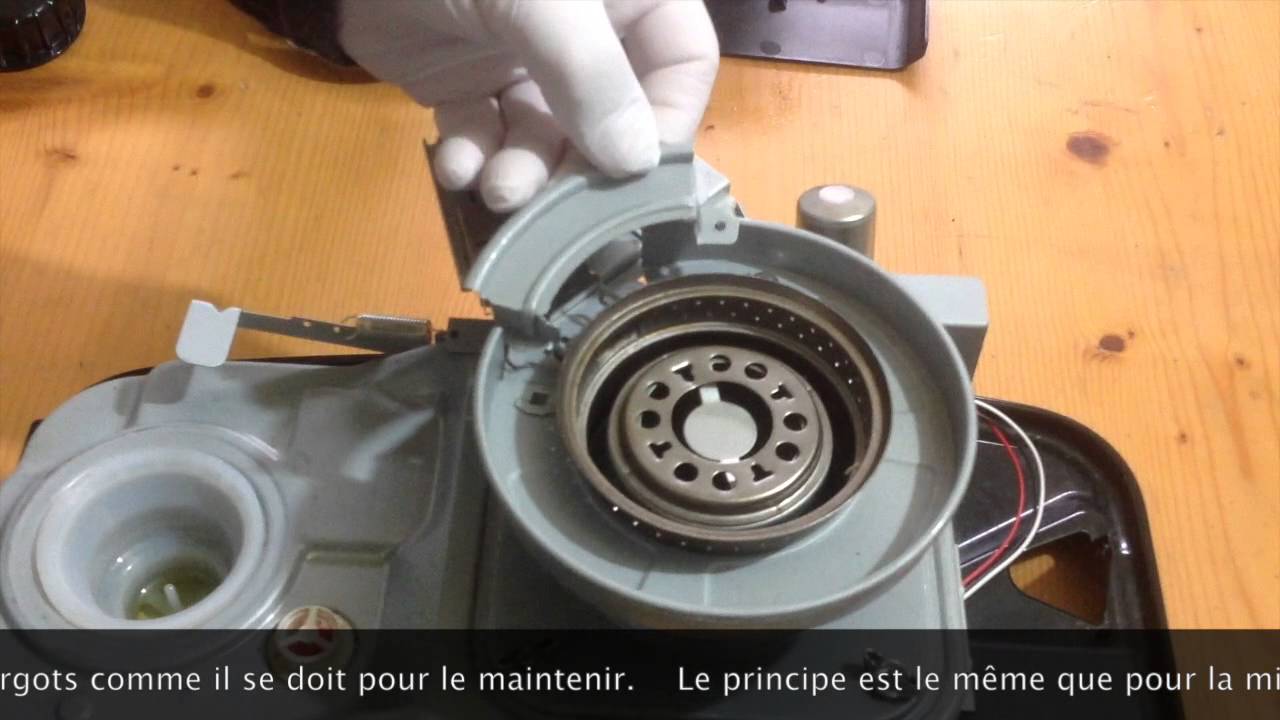 Changement de l'allumeur d'un poêle à pétrole