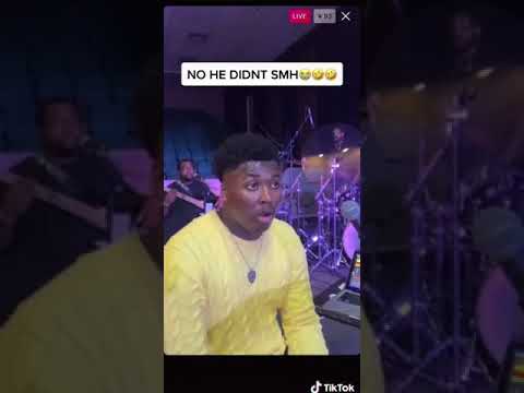 It really be like that!! LOL #PraiseBreak #NoPraiseBreak