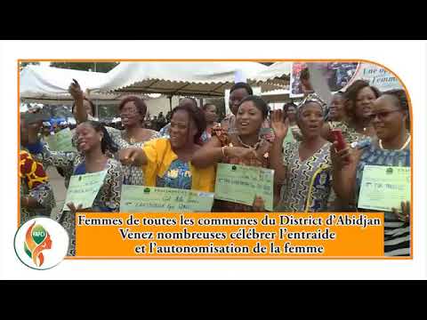 Grande cérémonie de remise de chèques FAFCI aux femmes du District d’Abidjan