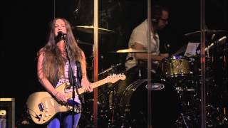 Alanis Morissette - Numb (Live At Montreux 2012) Full HD