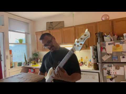 Read Your Mind bass solo 1