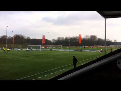 FC Trias B1 (za) vs. Grol B1 (za) 23-1-2013 12:44