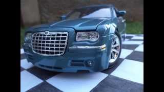 preview picture of video 'My 1/18 diecast car collection - CHRYSLER 2005'