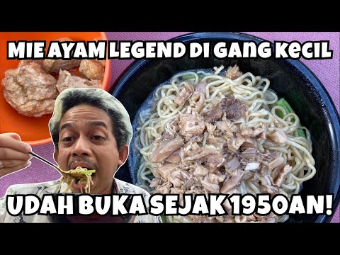 JUALAN DARI TAHUN 1950 !! MAKANAN ENAK & LEGEND BAKMI AYAM MANDALA ! KULINER JAKARTA BARAT