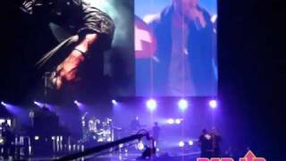 Eminem Performs "Won't Back Down" Live in Los Angeles