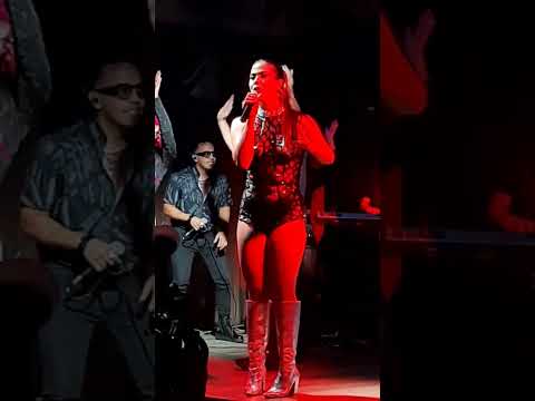 ALEVALEN presentó en Hard Rock Cafe Caracas su nuevo sencillo Miedo, que interpreta a dúo con Nacho