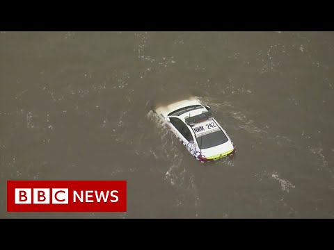オーストラリアの一部地域で100年に一度の大洪水が発生 - BBC ニュース (Parts of Australia hit by worst flooding in a century - BBC News)
