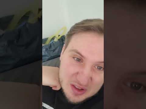 B LASH LEGT OFFEN WIE VIEL GELD ER FÜR EINEN MMA KAMPF VERLANGT