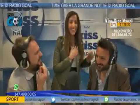 VIDEO - Proposta di Matrimonio in diretta a Radio Kiss Kiss Napoli