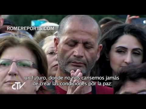 Francisco a los jóvenes armenios: No os dejéis llevar por la fuerza mentirosa de la venganza