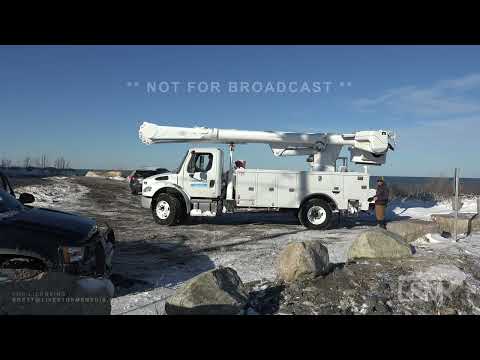 1-30-2022 Manomet, MA - Blizzard Aftermath - Ice Spray on Houses - Sledding - Power Crews Working