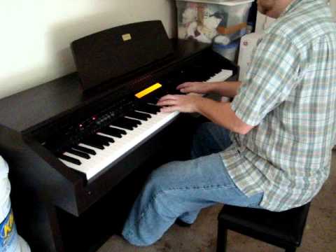 Skaitmeninis pianinas Casio Celviano, 88 klavišai., pedalai, ruda video