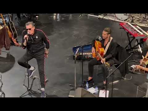 Fiesta de la vida - Blue Bayou - Barry Hay - Danny Vera - JB Meijers - Ziggodome 1/11/2022