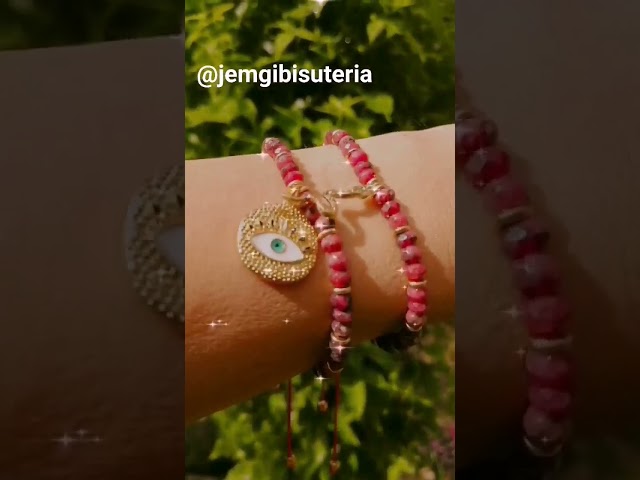Vídeo relacionado con UNIPORE Hunters Pulsera, demon Merch joyas, ideas de regalo de Navidad para mujeres, accesorios de moda para fans