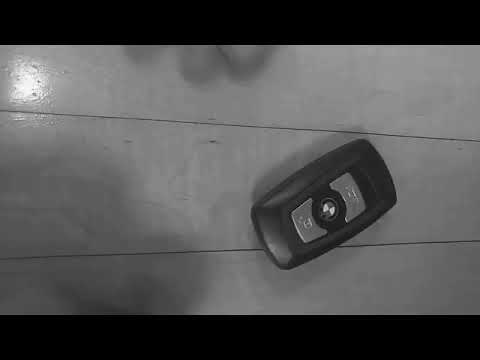 How To Remove The BMW Key Fob’s Metal Emergency Blade