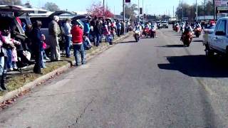 preview picture of video 'MPH Christmas Parade Laurel MS 2009'