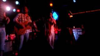 Edward Sharpe and the Magnetic Zeros at the Belly Up: Black Water