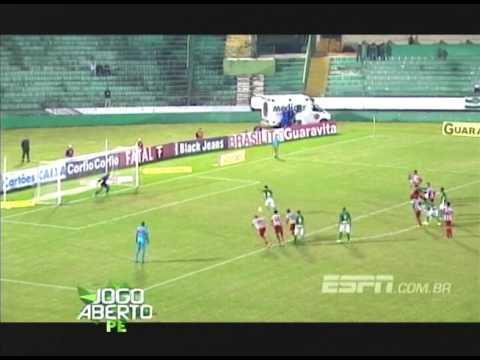 [JOGO ABERTO PE] Náutico leva dois gols de Fumagalli