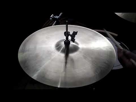 15 Hats, 1156g & 1047g - Handcrafted cymbals by Craig Lauritsen