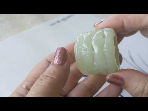 清代和田玉雕竹节纹板指（Hetian Nephrite carved Thumb ring from Qing Dynasty)