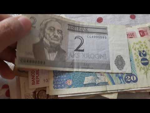 Unboxing 40 Beautiful Foreign Banknotes!