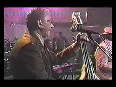 Llévala a tu vacilón - Los Van Van (Mayito)