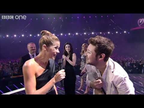 Azerbaijan's Ell and Nikki win the Eurovision Song Contest Final 2011 - BBC One