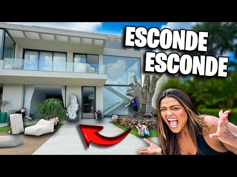 Hide and seek at the Loures mansion in São Paulo!!!