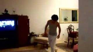 cheat 720 Kick in living room