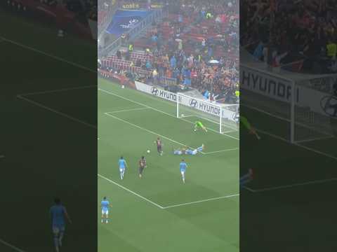 So good from Raphinha 😮‍💨