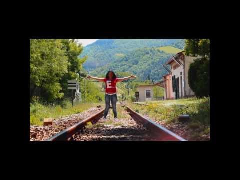 Mirko ed Elisa - Apri le tue braccia e abbraccia il mondo