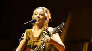 Anneke Van Giersbergen - 03   Notthemostprettygirl - 25/10/10 - Muziekgebouw Frits Philips Eindhoven