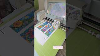 🎨✂️ Let’s make gorgeous double-sided print then cut bookmarks with your Cricut! 📚💖