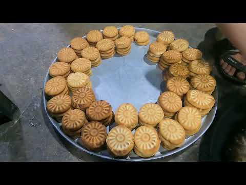 Hardworking Afghan Boy l Making Afghani Biscuits  Most Famous In Pakistan 🇵🇰