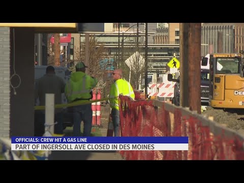 Parts of Ingersoll Avenue still closed in Des Moines Monday night