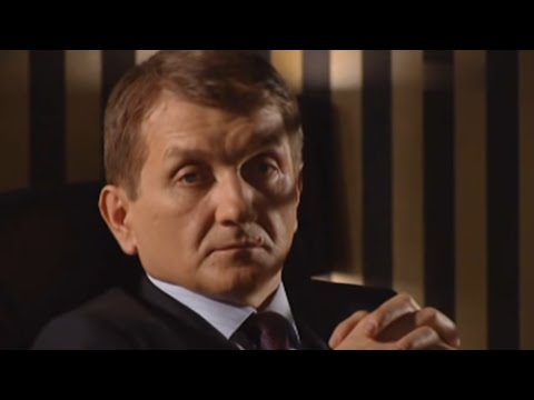 JANUSZ TRACZ - THEME