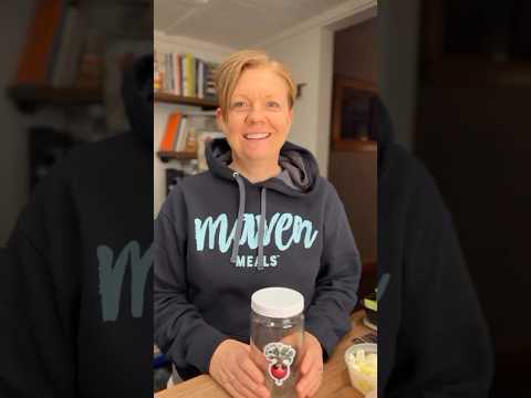 🥗 No More Soggy Salads! The Ultimate Salad Jar Hack + FREE Maven Meals Salad Jar Offer #foodhacks