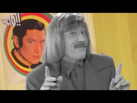 Enrique, el antiguo (2001-2002) Con Guillermo Francella, Cecilia Milone, Puma Goity y Manuel Wirzt.