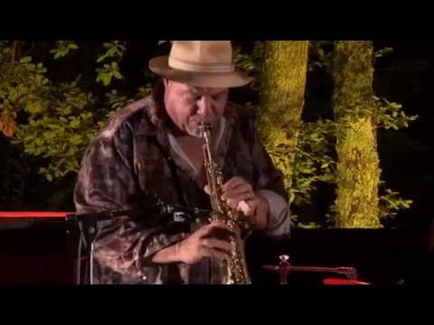 download lagu mp3 mp4 Jazz Sous Les Arbres, download lagu Jazz Sous Les Arbres gratis, unduh video klip Jazz Sous Les Arbres