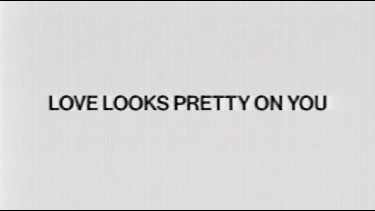 Nessa Barrett - LOVE LOOKS PRETTY ON YOU ★ (official lyric video)