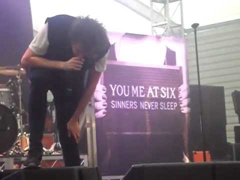Stay With Me - You Me At Six [FULL] Melboune Soundwave 02.03.2012